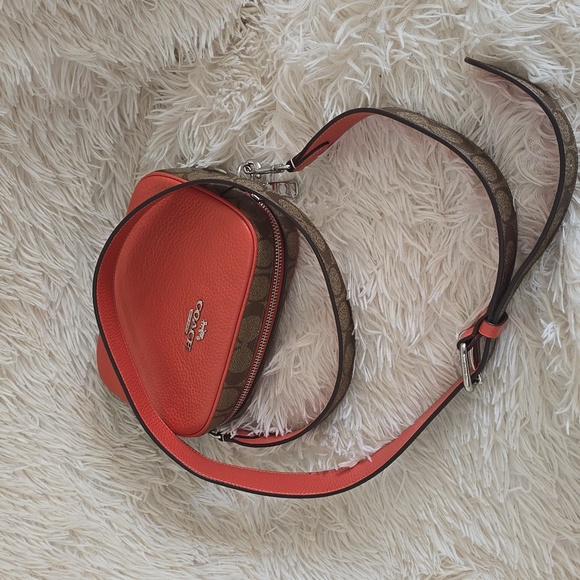 NWOT Coach Mini Jamie Camera Bag With Signature Canvas - Picture 8 of 8